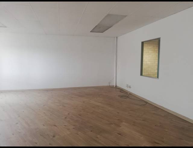 759M² WAREHOUSE TO LET IN LINBRO PARK